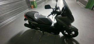 Yamaha Xmax 125