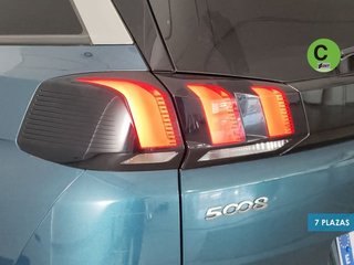 Peugeot 5008 PureTech 130 S&S Allure 96 kW (130 CV)