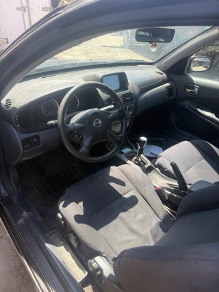 Nissan Almera 2005