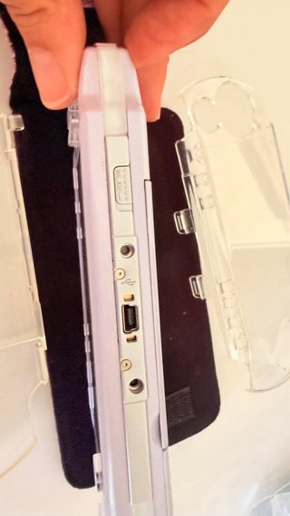 Sony PSP 2000 Rosa/Lila + Accesorios