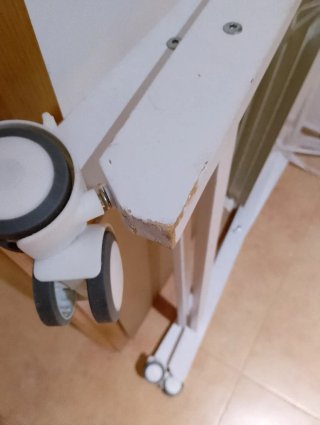 Cuna de bebé con ruedas