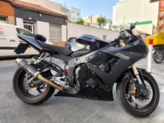 Yamaha YZF R6 2005 Negra