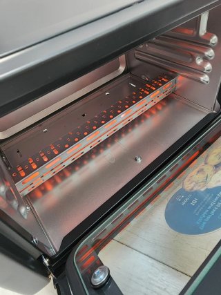 Horno sobremesa 10 l 1000 w Cecotec
