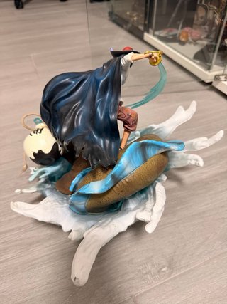 Figura Shanks One Piece