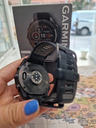 Garmin Fenix 8 Solar Sapphire 51mm Reloj GPS