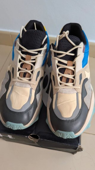 Zapatillas Zara Talla 44 Beige y Azul