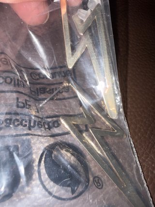 Pendientes largos rayo dorados
