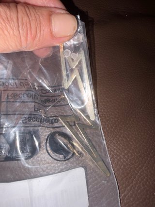 Pendientes largos rayo dorados