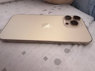 iPhone 14 Pro Max Dorado