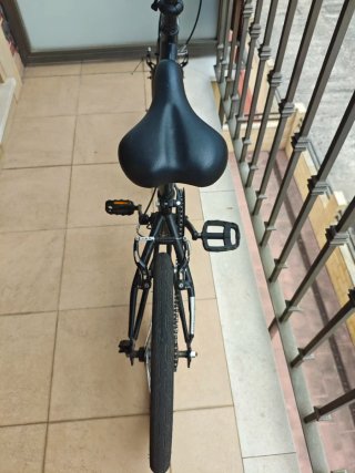 Bici plegable Btwin negra