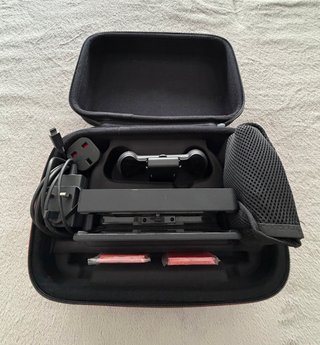 Nintendo Switch OLED neón + 2 fundas + accesorios