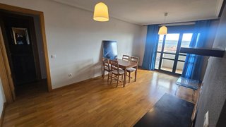 Piso en venta en Universidad en Ávila