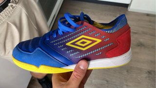 Zapatillas Umbro Fútbol Sala Azul/Rojo