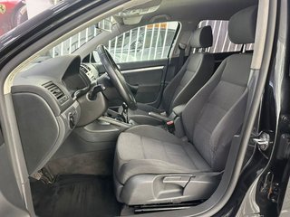 VOLKSWAGEN Jetta 2.0 TDI 140 Advance