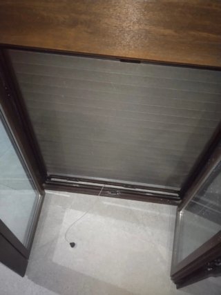Ventana Climalit con persiana y mosquitera