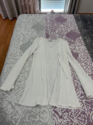 Vestidos varios marca Zara, Fórmula Joven, etc