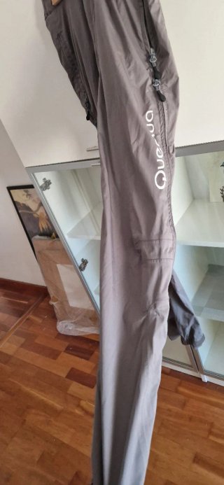 Pantalón impermeable mujer Quechua gris