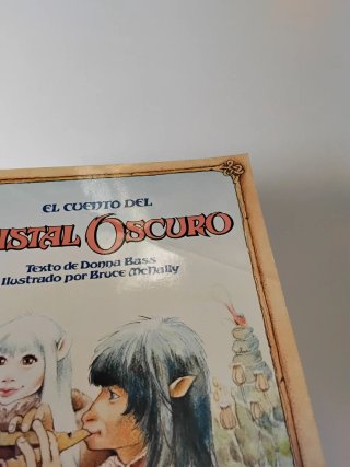 El Cuento del Cristal Oscuro
