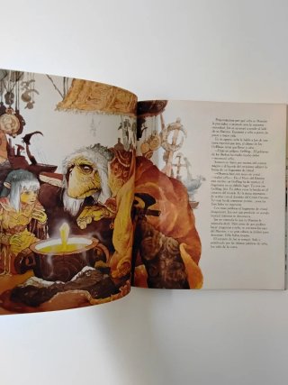 El Cuento del Cristal Oscuro
