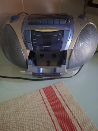 Radio Cassette DVD Plata Gris