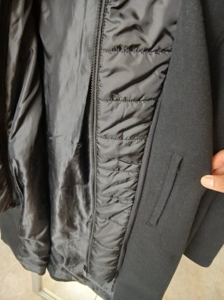 Gabardina hombre con capucha desmontable