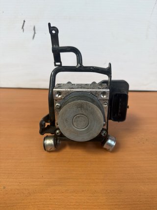 Módulo ABS Yamaha Tricity 300 (2023)