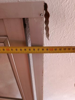 Ventana corredera aluminio gris