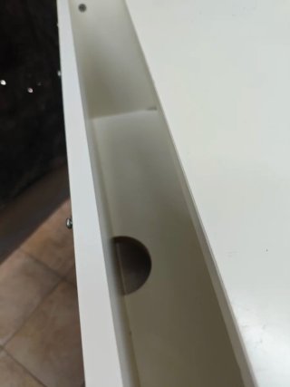 Escritorio de madera blanco