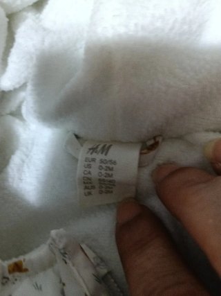 Buzo de bebé con estampado de animales