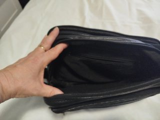 Bolso piel negro varios bolsillos