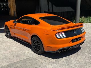 Ford Mustang Ford Mustang 5.0 Ti-VCT V8 331kW Mustang GT (Fastb.)