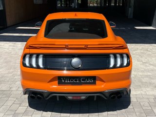 Ford Mustang Ford Mustang 5.0 Ti-VCT V8 331kW Mustang GT (Fastb.)