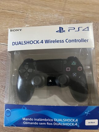 Mando DualShock 4 Inalámbrico PS4 Jet Black