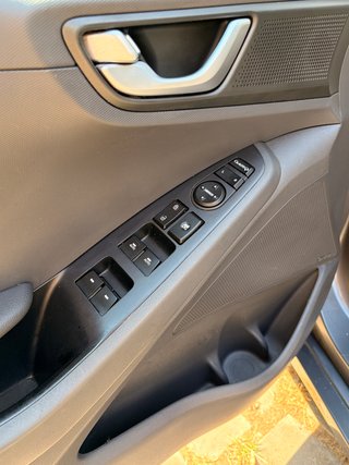 Hyundai IONIQ 2018