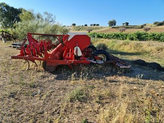 Sembradora La Rosa 4m