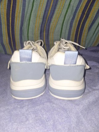 Zapatillas Warrior Blancas y Azules