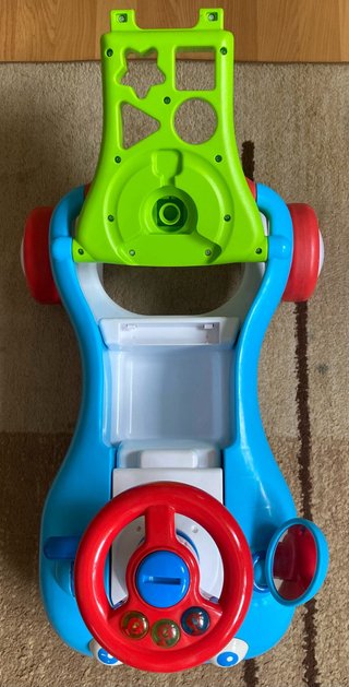 Correpasillos infantil con volante