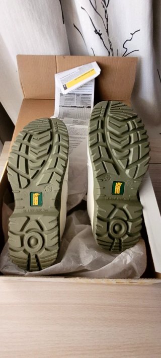Zapatos de seguridad blancos