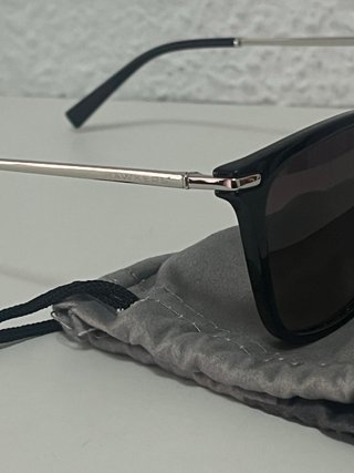 Gafas de sol Hawkers negras y plateadas