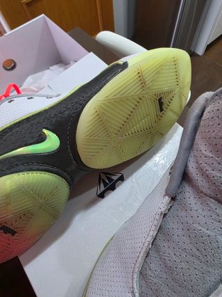 Nike LeBron XXII Zapatillas Baloncesto talla 43