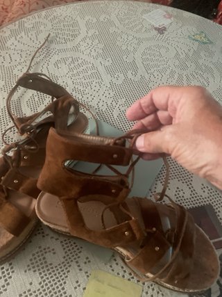 Sandalias cuña marrones cordones talla 40