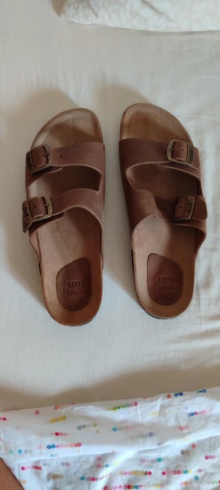 Zapatillas cuero y corcho nwt marrones