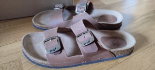Zapatillas cuero y corcho nwt marrones