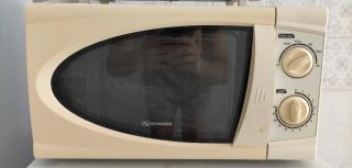 Microondas Schneider Beige