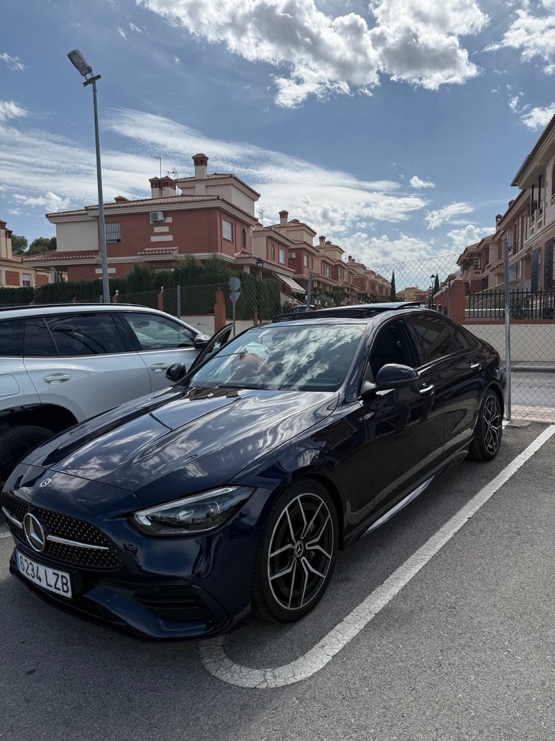 Mercedes-Benz Clase C 2022 - foto 1