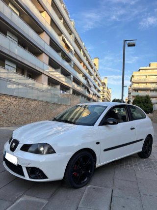 SEAT Ibiza 2004