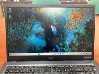 Acer Extensa 15 i5 8GB 256GB SSD Nero