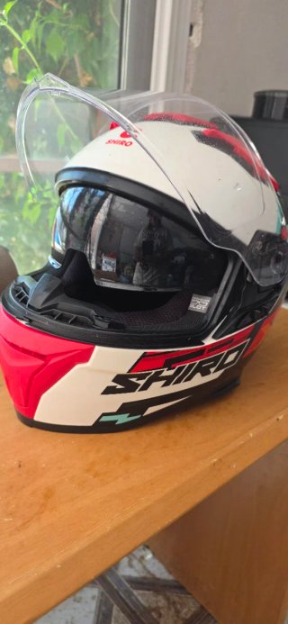 Casco Shiro Talla S Rojo y Blanco, con poco Uso
