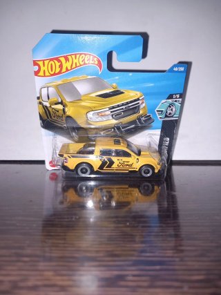 HOTWHEELS