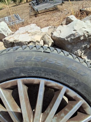Neumáticos Invierno 225/55 R17 VITO